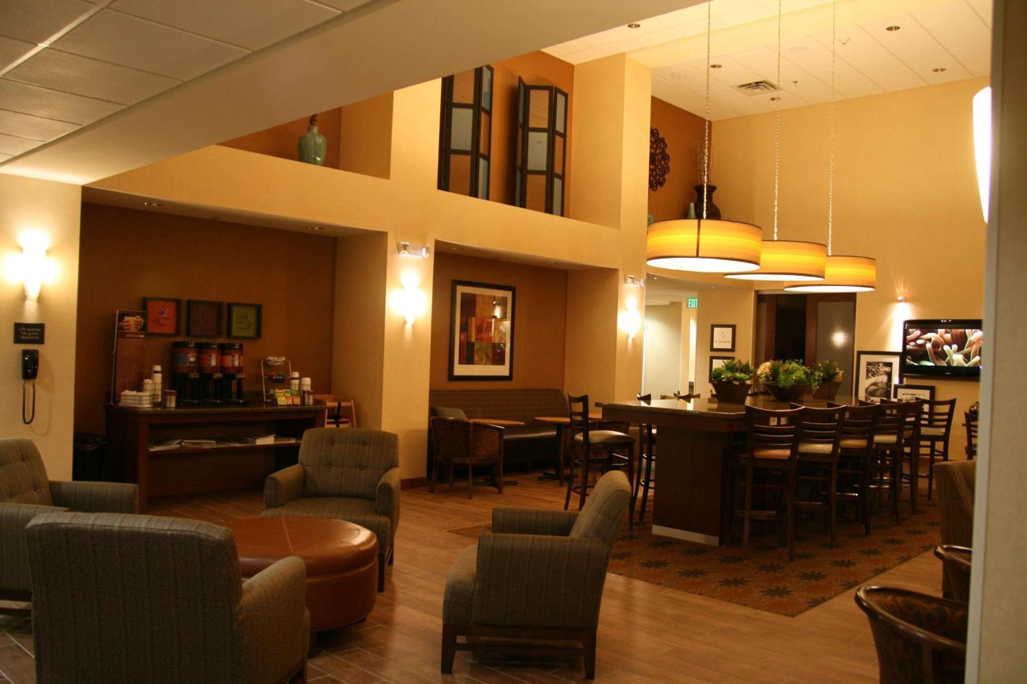Hotel Hampton And Pueblo/north