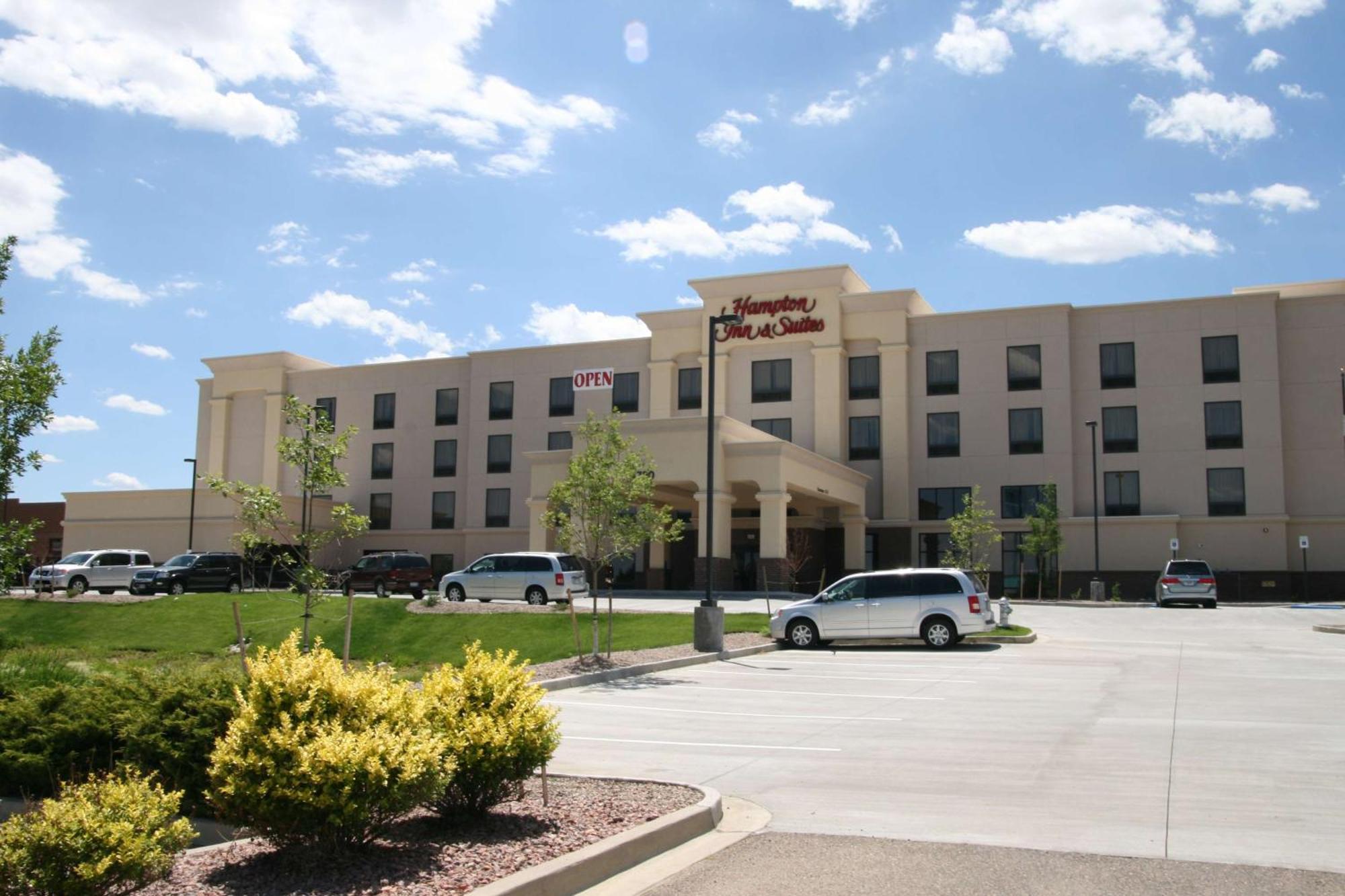 Hampton And Pueblo/north Hotel
